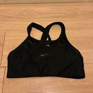 NIKE women’s Sports Bra Dri-Fit black